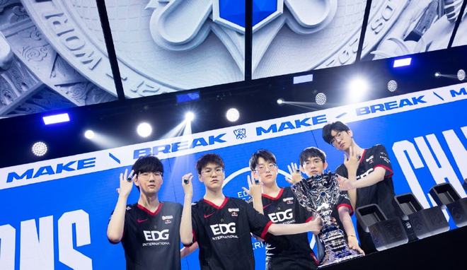 又是青少年 又是青少年