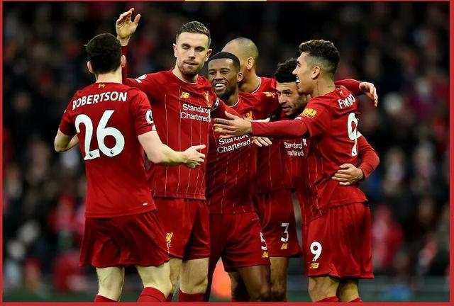 在前腰侧向 在前腰侧向